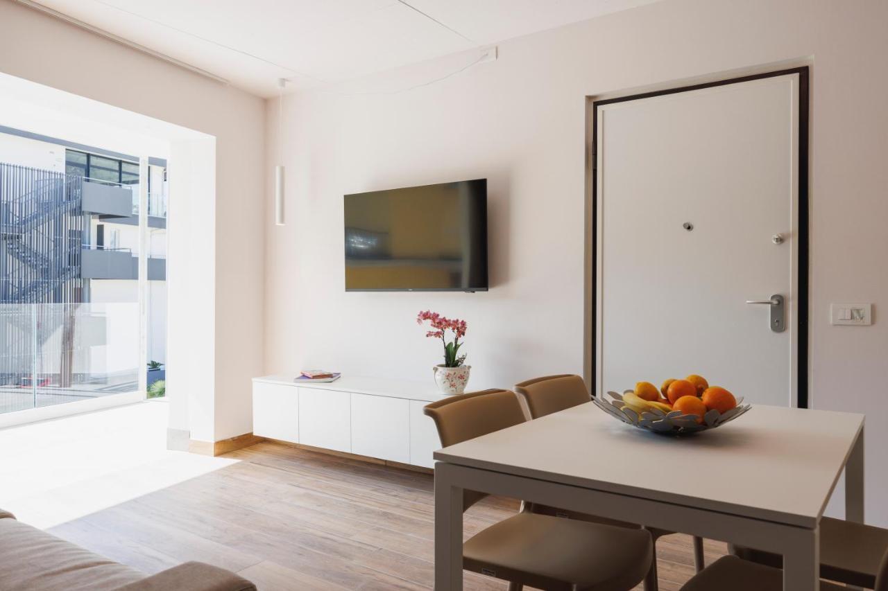 Lake Side Suites Riva del Garda Luaran gambar