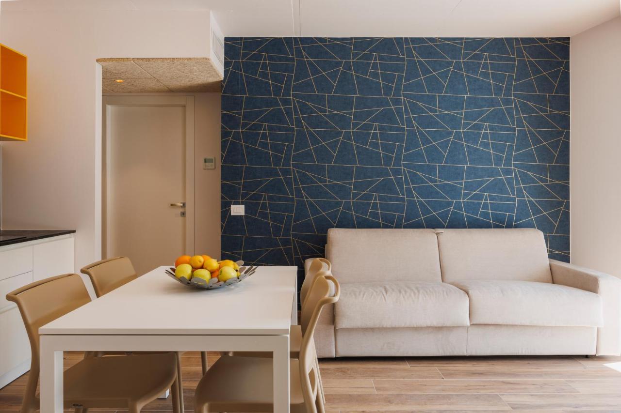 Lake Side Suites Riva del Garda Luaran gambar