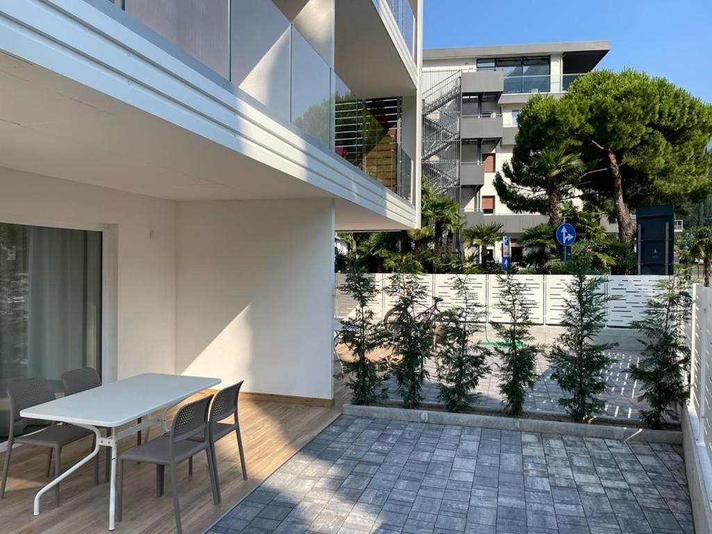 Lake Side Suites Riva del Garda Luaran gambar